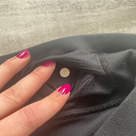 Lululemon Groove Pants - Picture 5 of 5